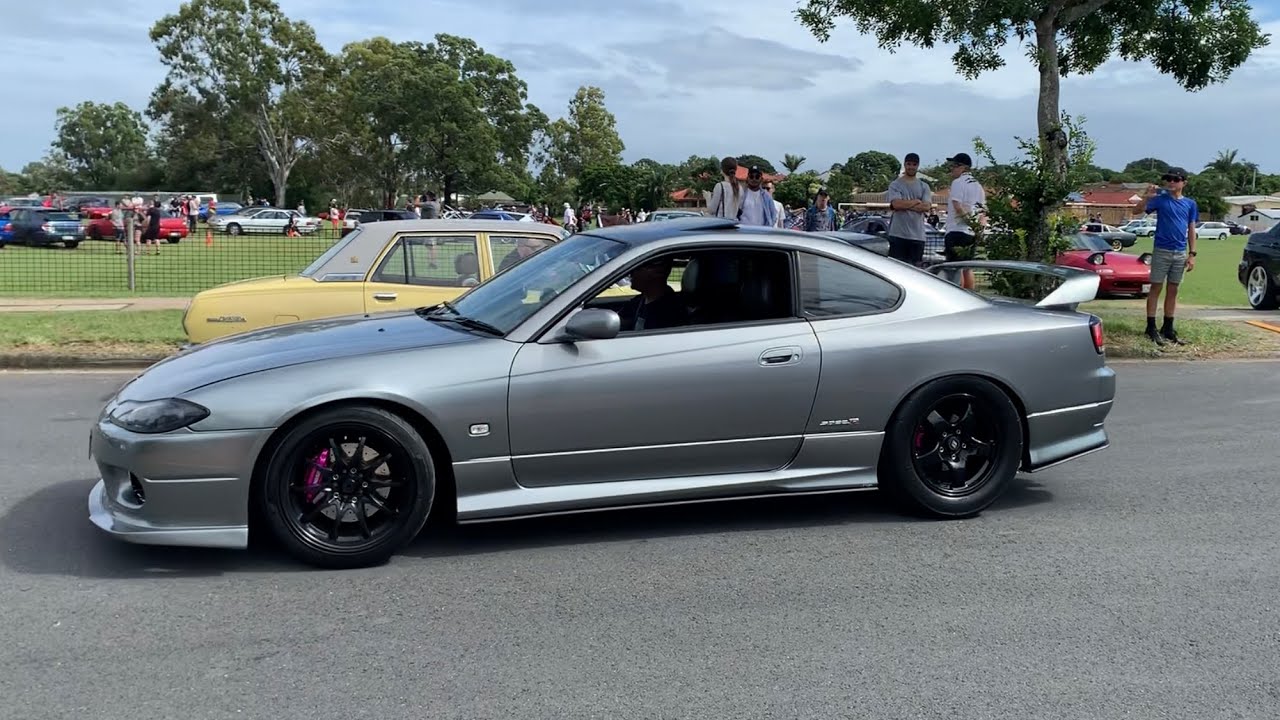 Cars leaving all Japanese classics day 2020!