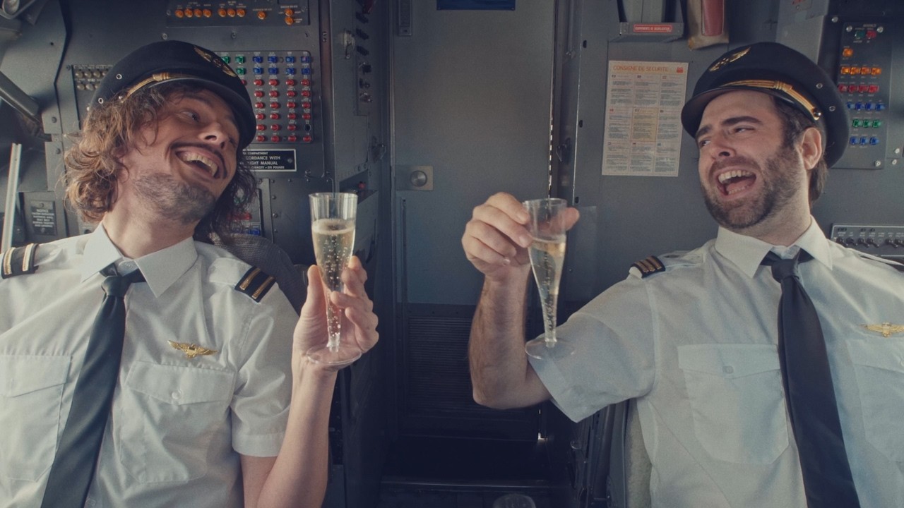 Stuck in the Sound - Serious [Official Video]