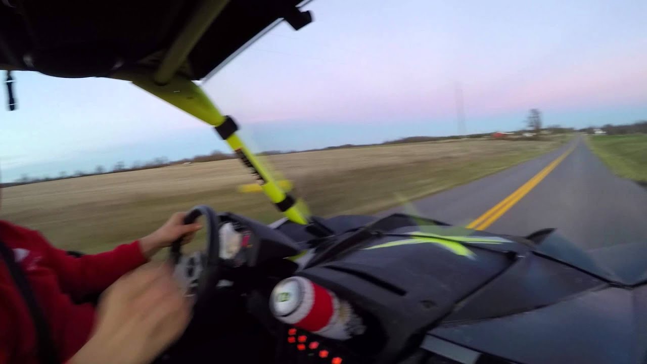 2015 Can-Am Maverick X ds Turbo - Top Speed 82 mph