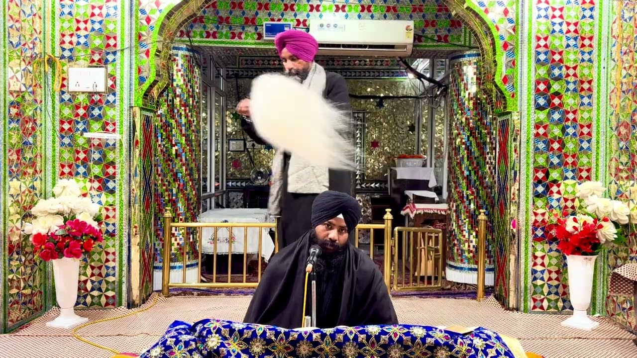 ਪਰਮਾਤਮਾ ਹਰ ਥਾਂ ਜੀਅ ਦੀ ਹਰ ਪਲ  ਕਿਵੇਂ ਕਰਦਾ ਏ ਰੱਖਿਆ 