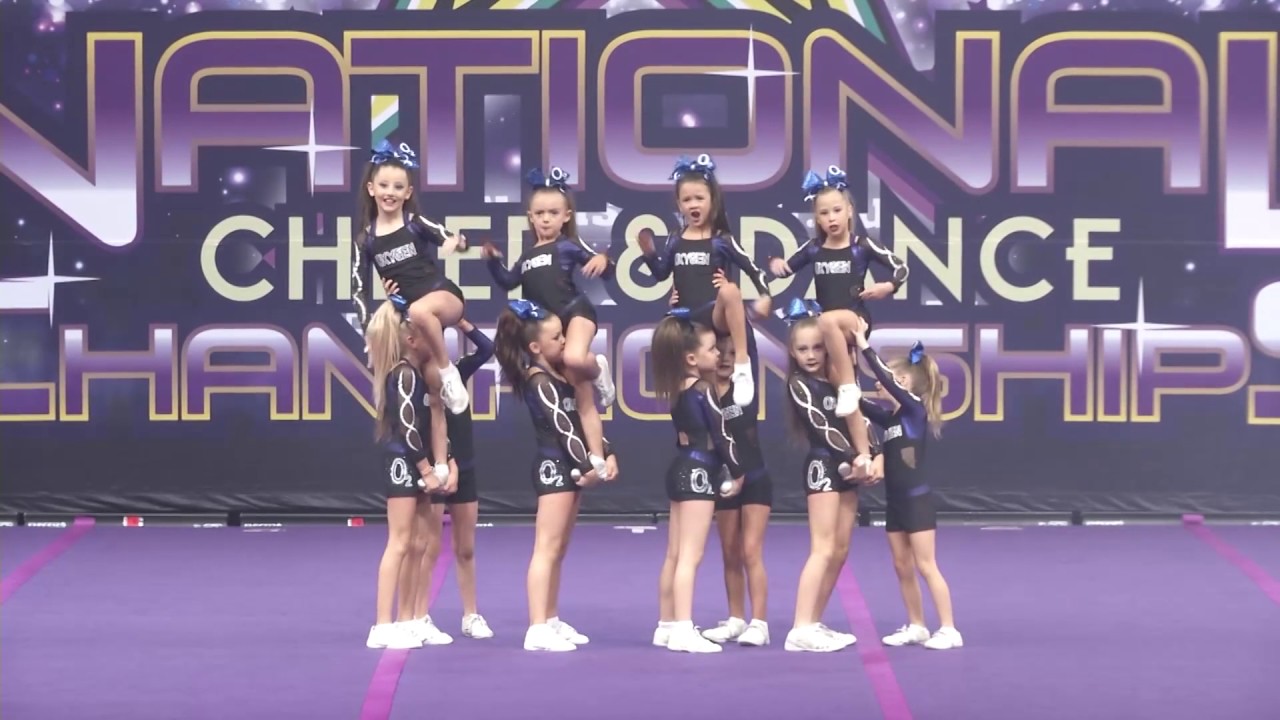 Oxygen Allstars Bubbles- AASCF National Champions 2016 - Mini L1