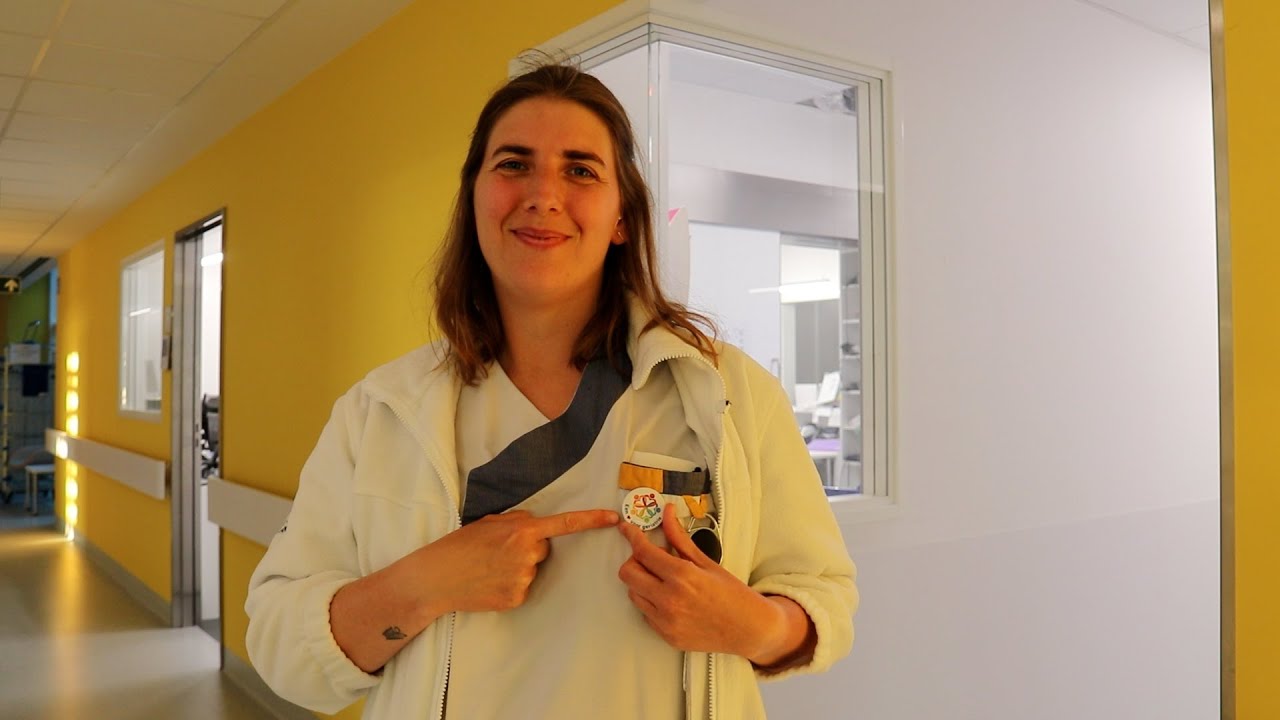 Loop mee met Karolien, verpleegkundige op Het Anker, dienst psychogeriatrie in AZ Sint-Maarten.