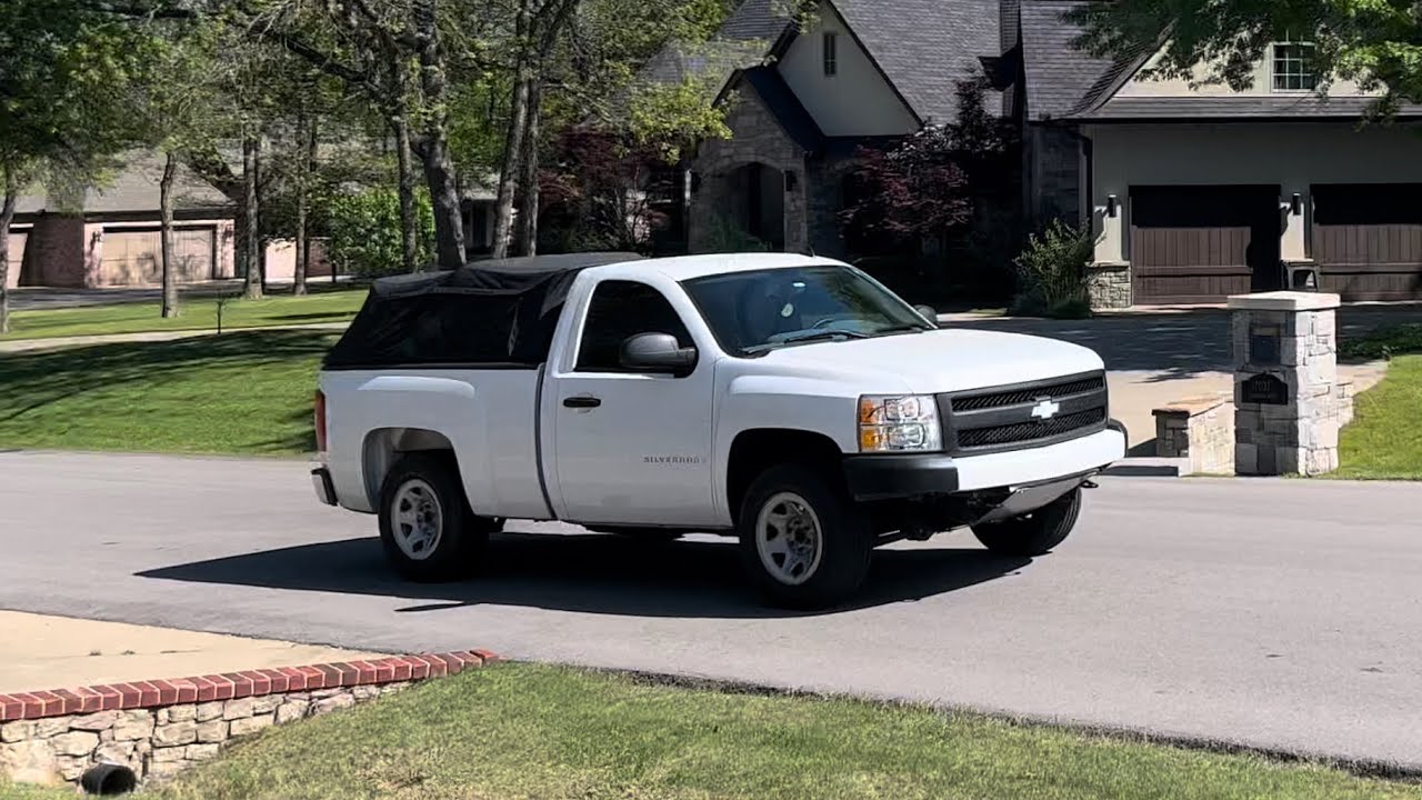 2008 Silverado Muffler Delete Drive By and Revs