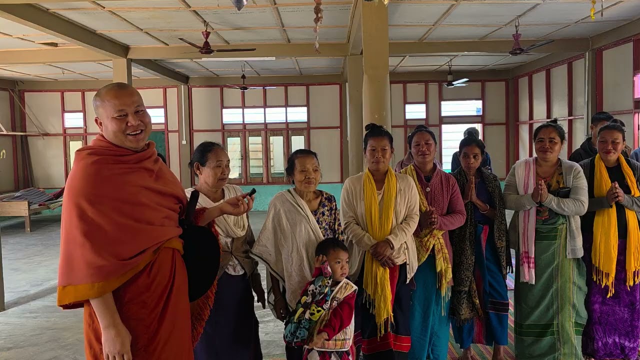 Olababaw Aadam(Larei Veng)ekko manujor bawngshaw nadin pudin sudhin milinei ekkan dol hiyong baneyon