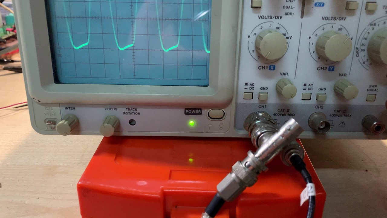 Небольшой обзор осциллографа Leader 8022/ 2кан. 20 МГц