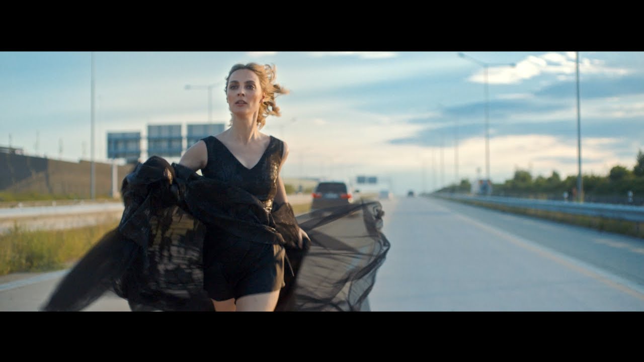 Barbora Pol&aacute;kov&aacute; & Kato - Jedin&aacute; vteřina (ofici&aacute;ln&iacute; video)