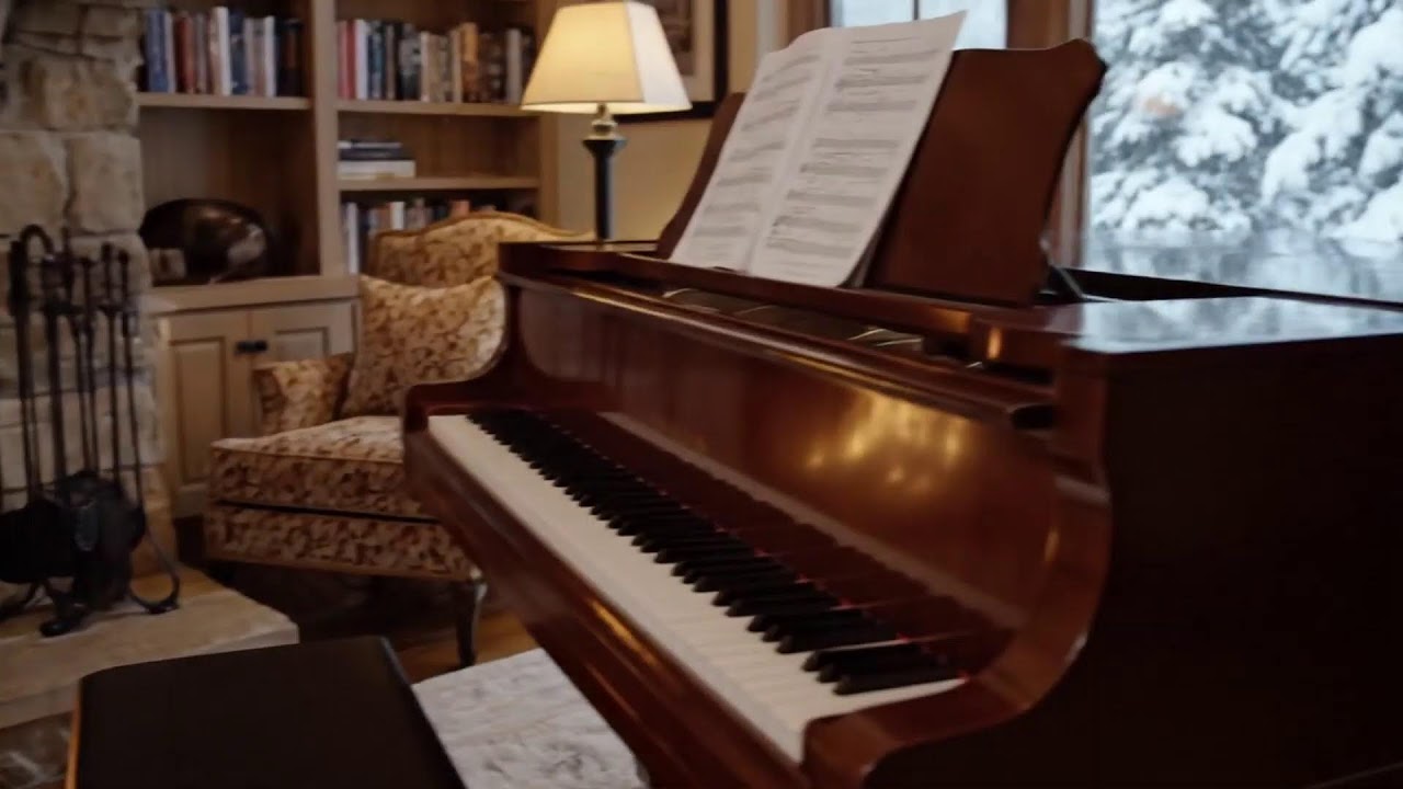 Dreamy Jazz Piano for Bedroom – Ideal for Sleeping and Dreaming