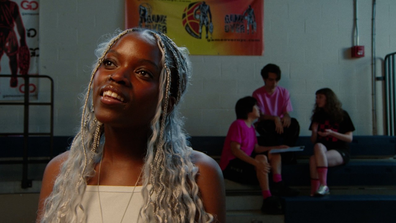 Hannah Jadagu - Doing Now (Official Video)