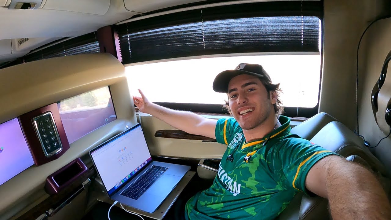 Pakistan's Most Luxurious Bus?! 🇵🇰