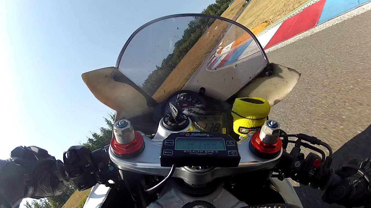On-board cam RSV4 Hassane Race 2 Power Cup  Speer racing Brno 26-28 august 2013