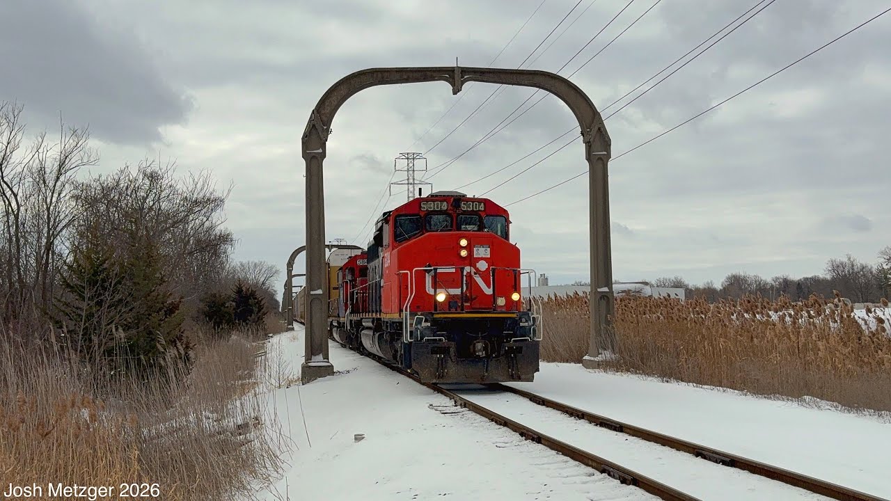 CN L57161-17 w/ CN SD40-2W #5304 and GTW GP38-2 #5847 @ Goddard Rd in Taylor, MI 1/17/26