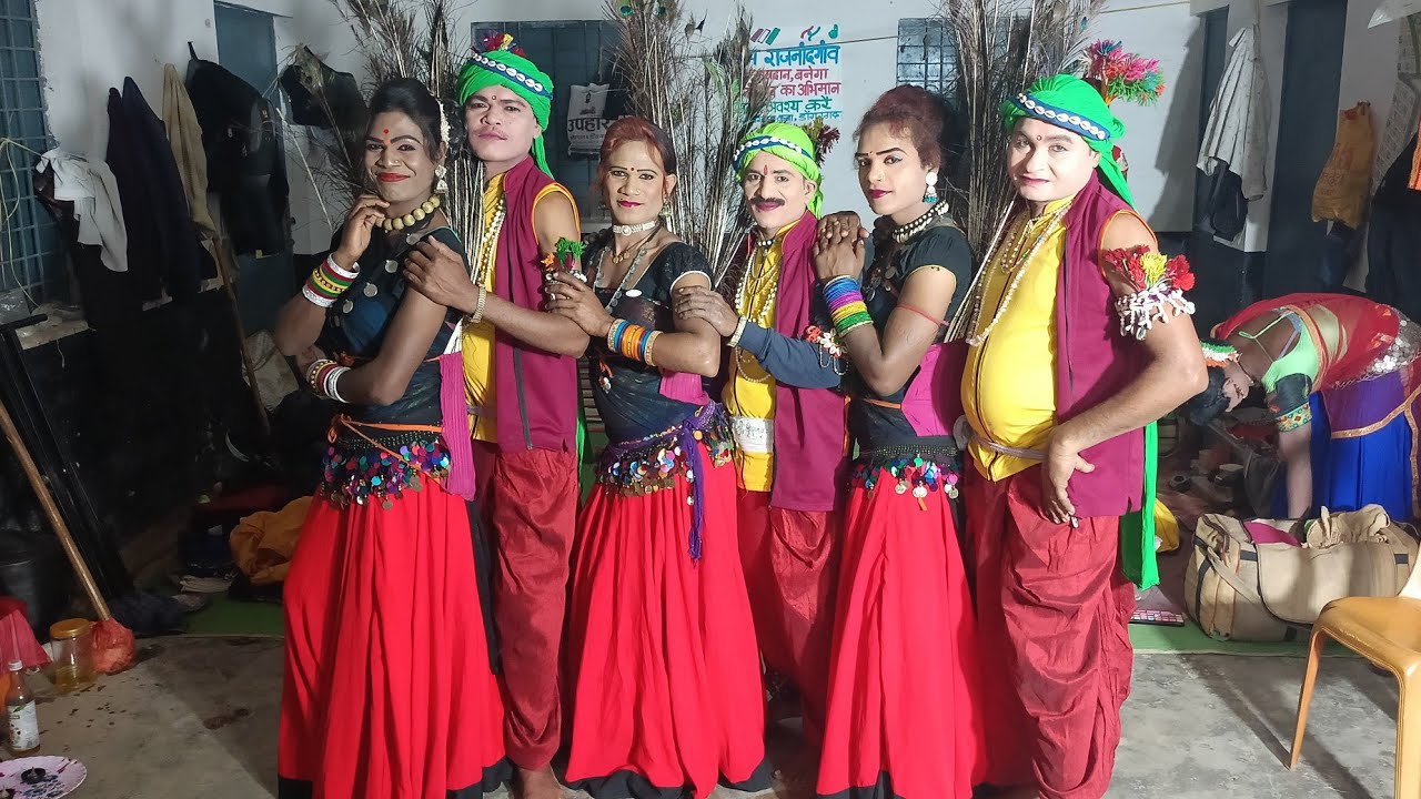 अजय माला लोक नाचा पार्टी ग्राम कासवाही संपर्क नबर 9630202595( जोकर )