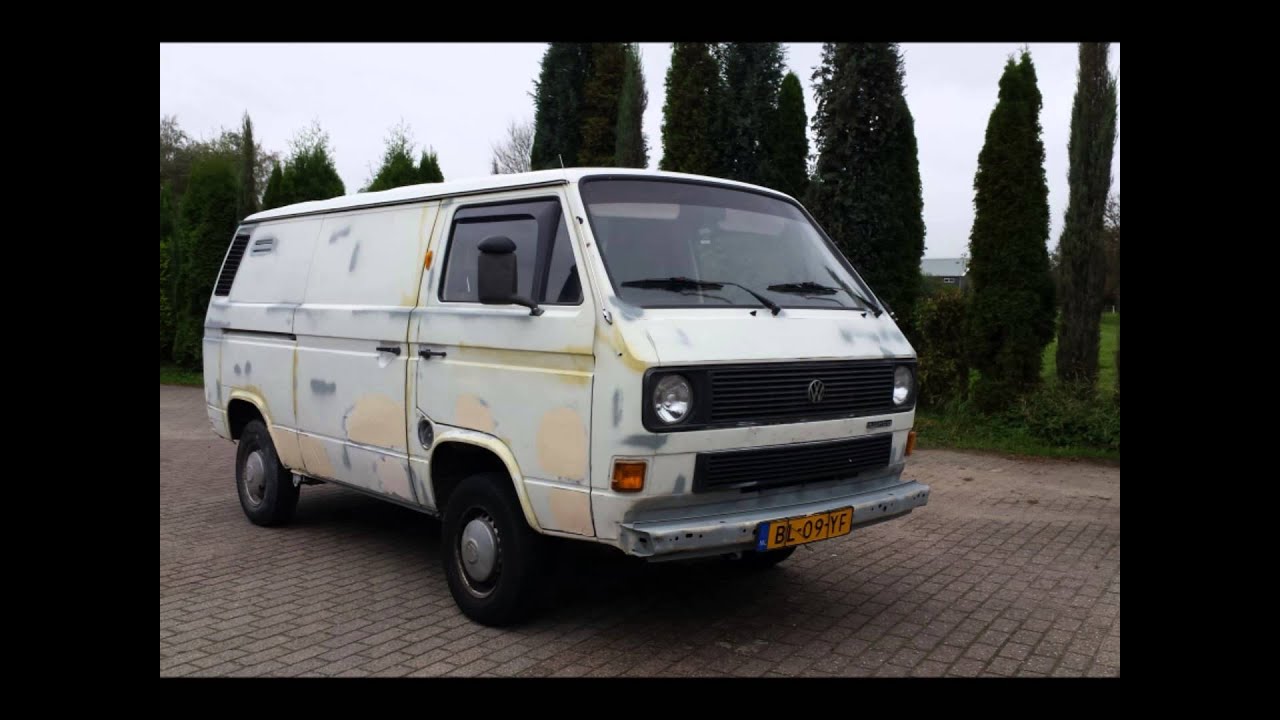 Volkswagen T3 1985 Two tone colour painting with rollers GREEN