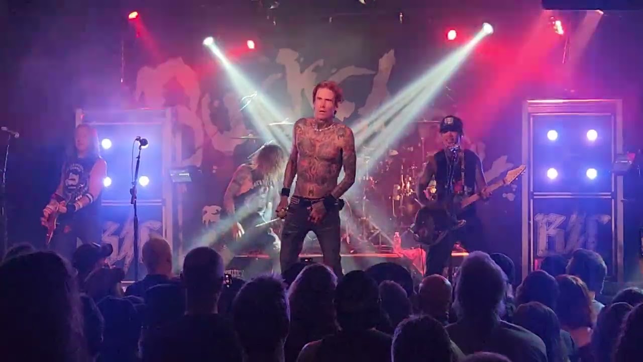 Buckcherry - Let It Burn [LIVE] 09.21.25 Whisky A Go Go - Hollywood, CA