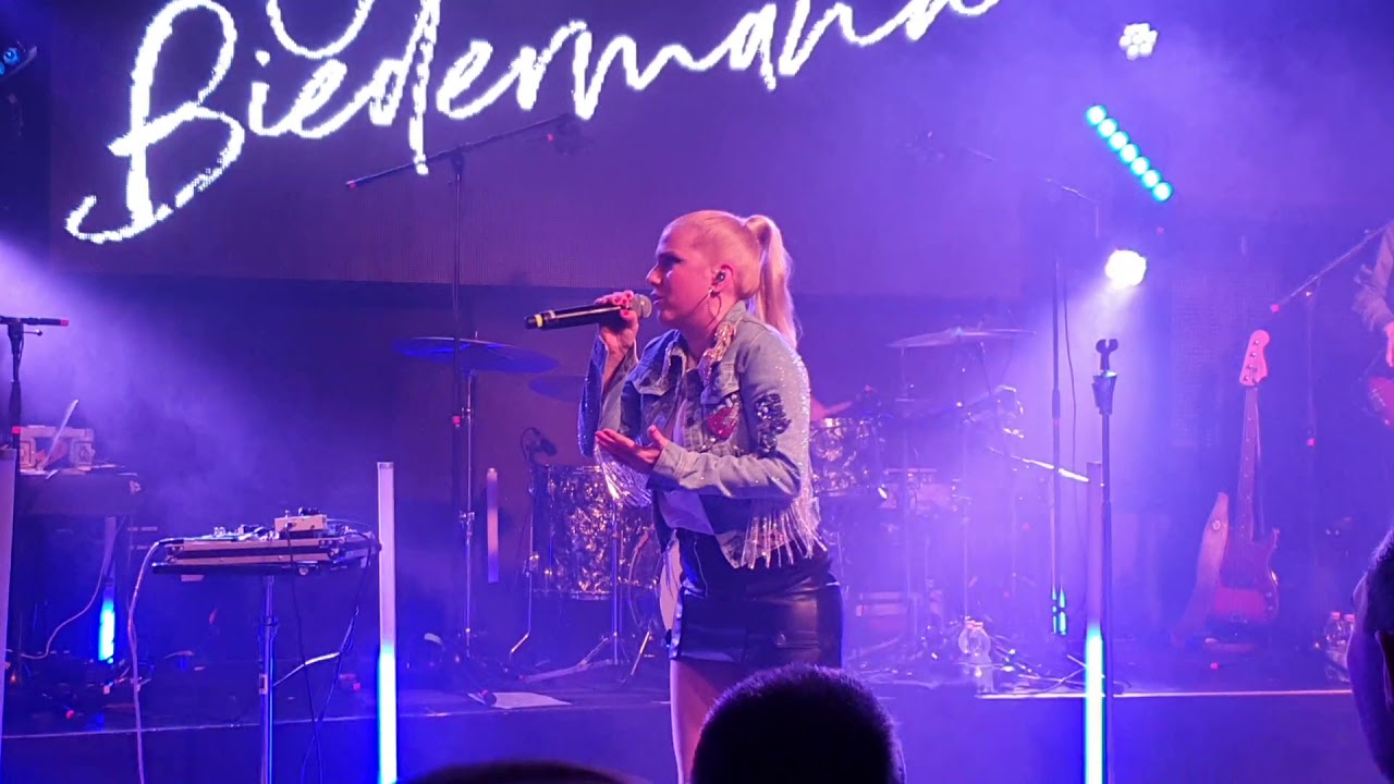 Jeanette Biedermann - Rock my life live in Frankfurt 21.01.20