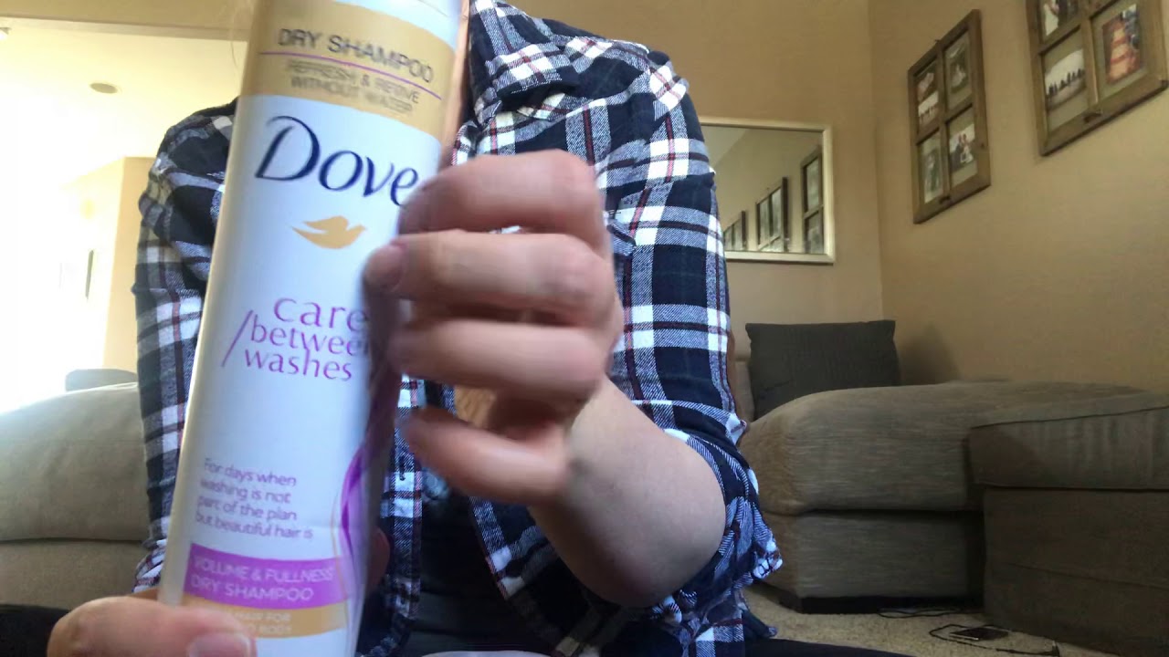 Mom stuff ASMR scratching and tapping. No talking