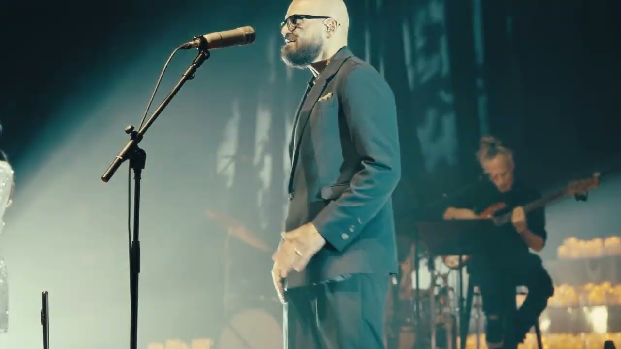 אברהם טל - מי | מתוך מופע CANDELIVE האנגר 11 ת