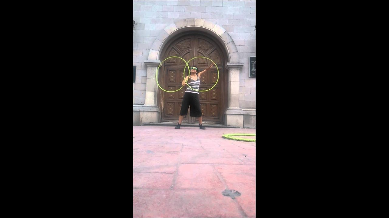 Manipulation hoop
