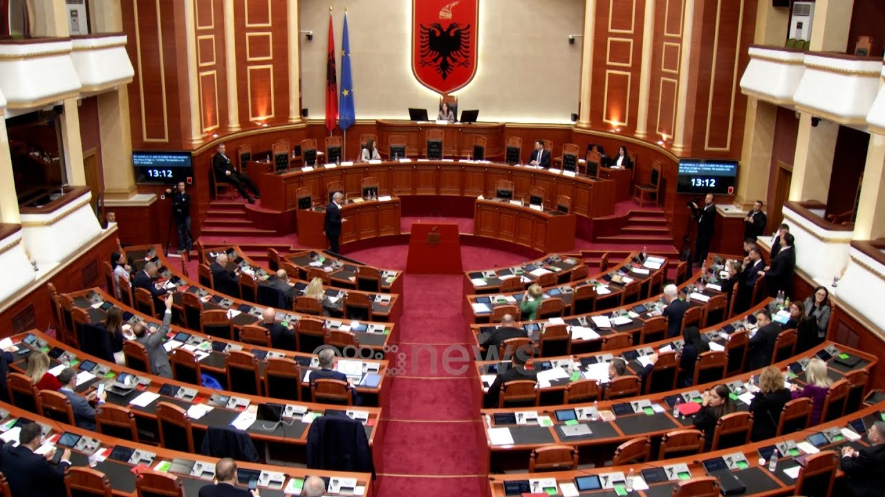 LIVE/Ndryshimet e buxhetiti të 2025-ës, diskutohet për financimet në sektorët më të rëndësishëm