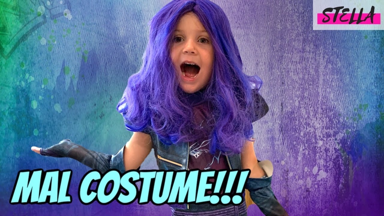 Stella Dresses as Mal!!!