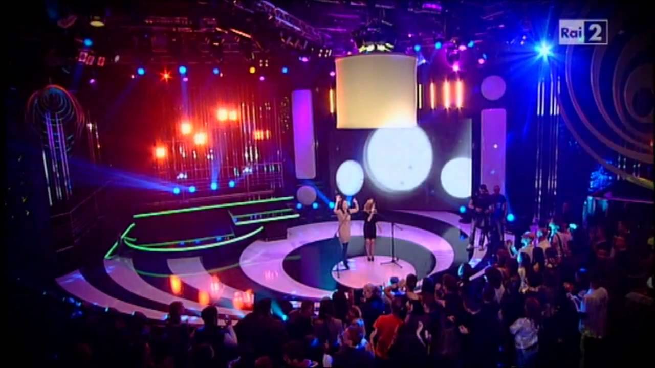 Milleluci - Paola&Chiara @ Top of the Pops (HD)