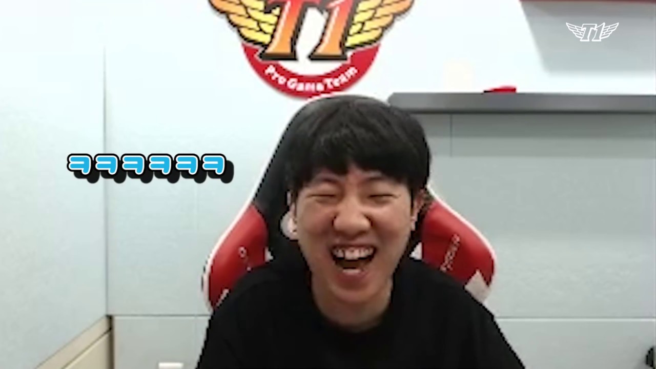 칸의 역대급 꿀잼 도네 리액션! 형 허리 괜찮지? ㅋㅋㅋ [Khan's Talk]