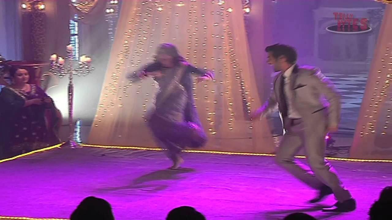 Making of Badtameez Dil on Abhi and Pragya in Kumkum Bhagya