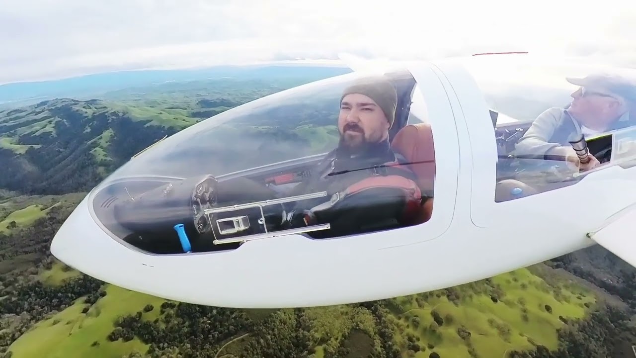 Piotr flying a glider with Andrzej over Diablo Range out of Byron Airport.