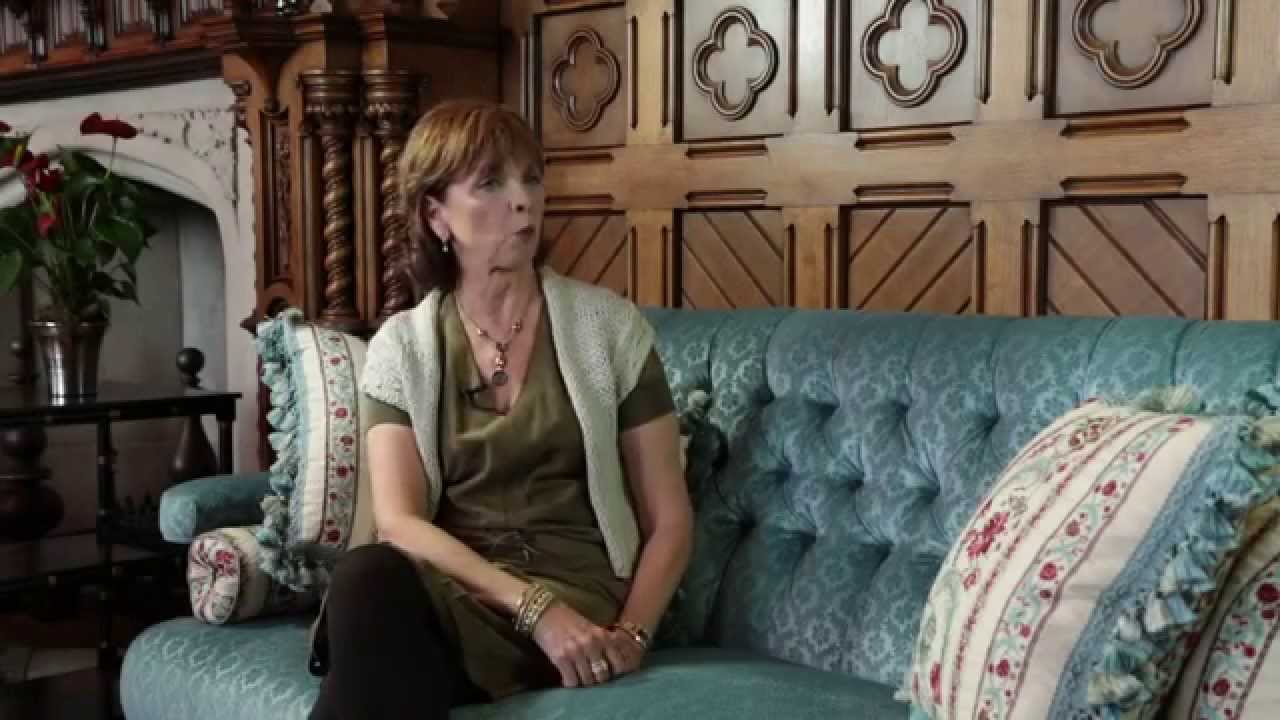 Nora Roberts - Fan Questions