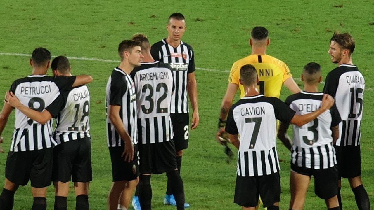 Coppa Italia: Ascoli-Pro Vercelli 5-1, highlights