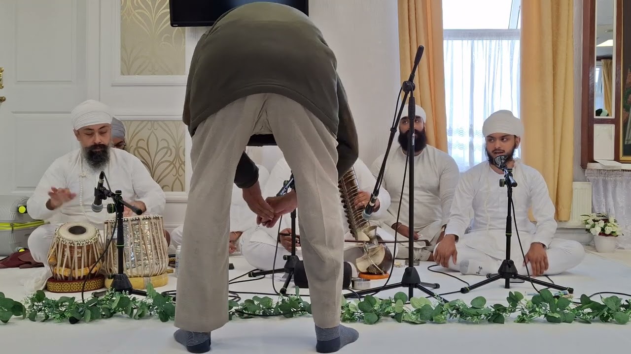 KIRTAN KIRPAL SINGH PANESAR & JAATHA  -  Namdhari Gurdwara Leeds England UK - 14.06.2025 (1)