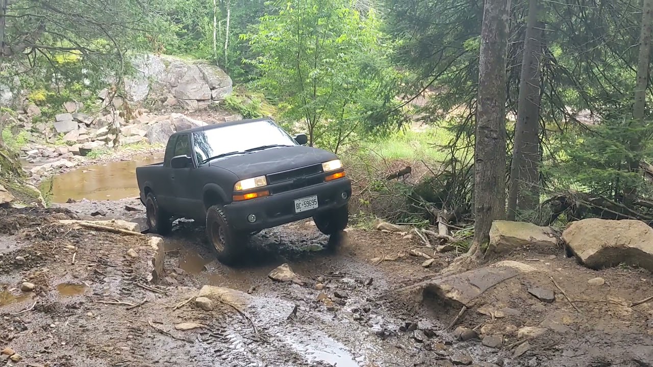 OBS Chevy's and S10 pickup wheeling