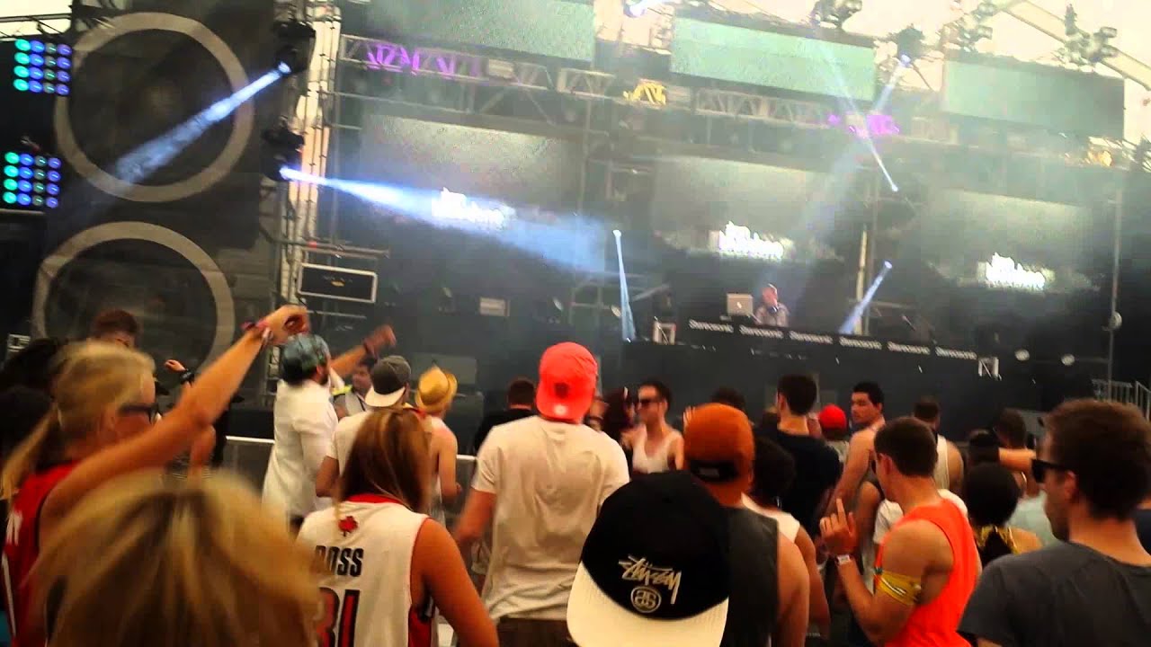 ilan Bluestone - Snapdragon @ Stereosonic Melbourne 2014