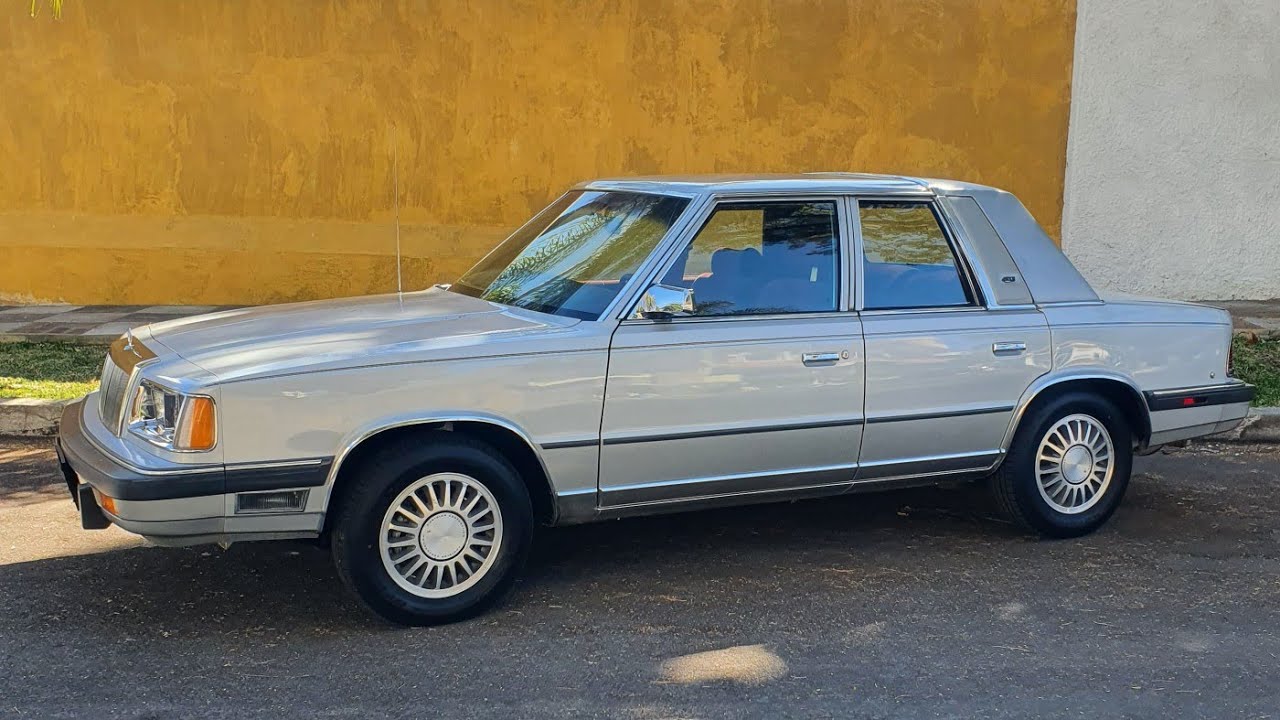 El Tiempo Se Detuvo En El Año 1986 Chrysler LeBaron Como Salido de la Agencia