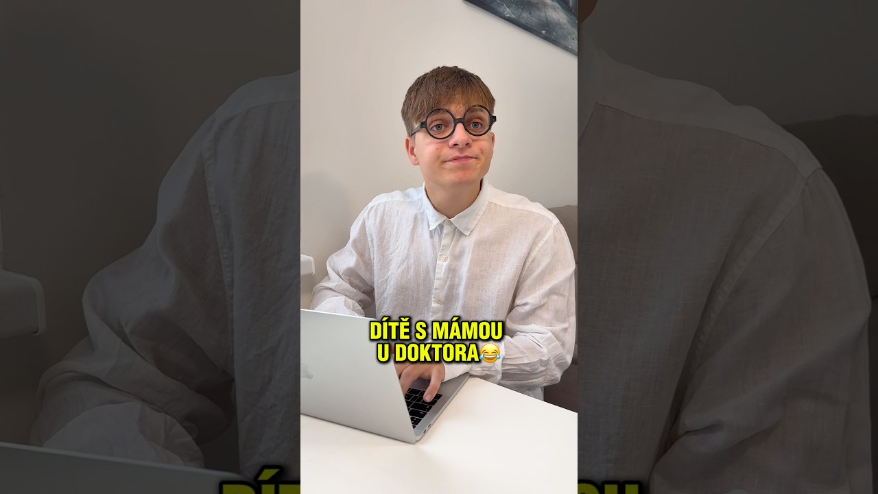 D&Iacute;TĚ S M&Aacute;MOU U DOKTORA!😂👨&zwj;⚕️ #superdvojka #comedy #funny #jokes #viralvideo #sketch #shorts #fypシ