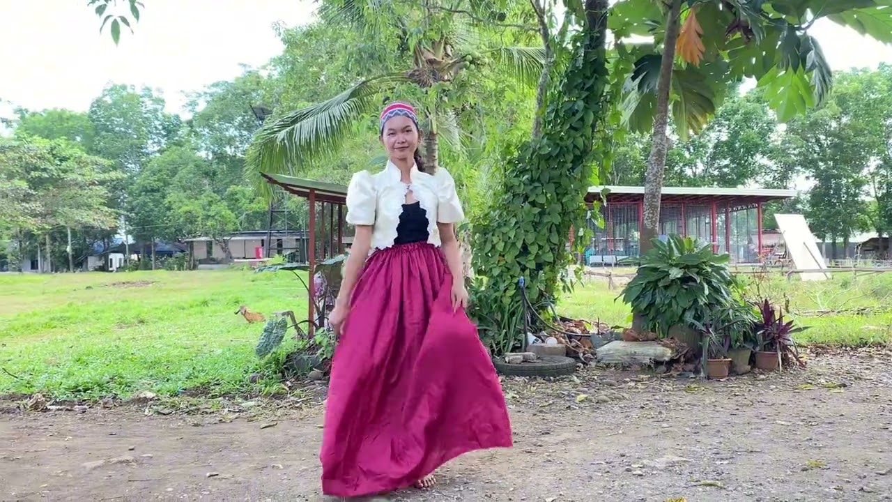 Cariñosa Dance 