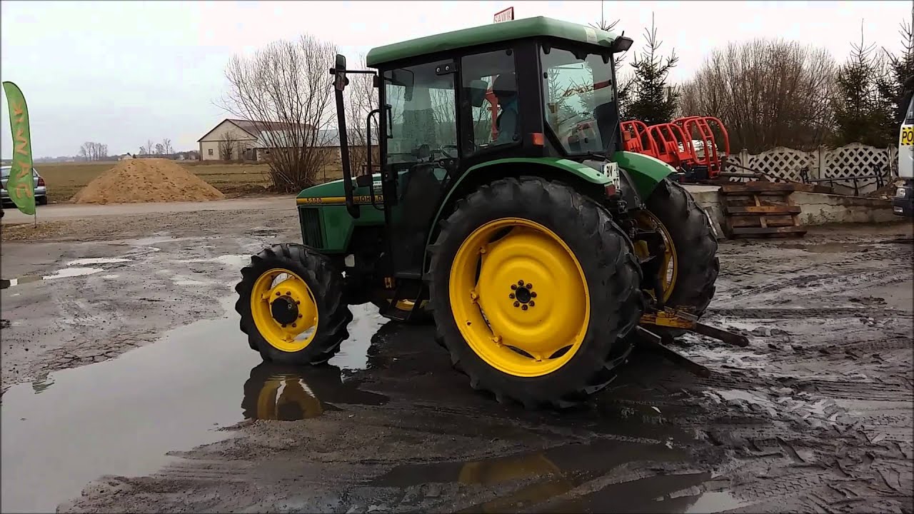 John Deere 5300