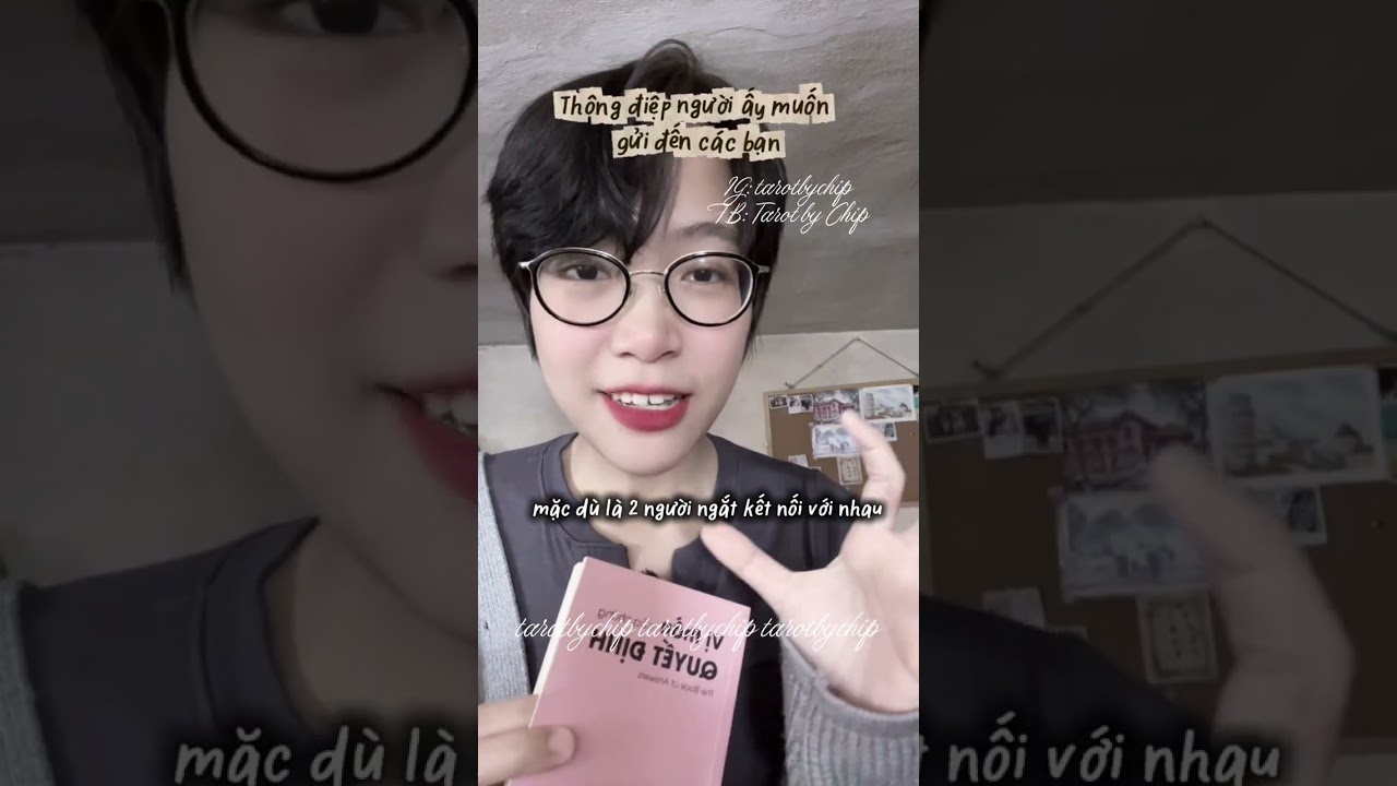 CÓ 1 NGƯỜI MUỐN GỬI GẮM THÔNG ĐIỆP ĐẾN CÁC CẬU | ORACLE AND TAROT READING