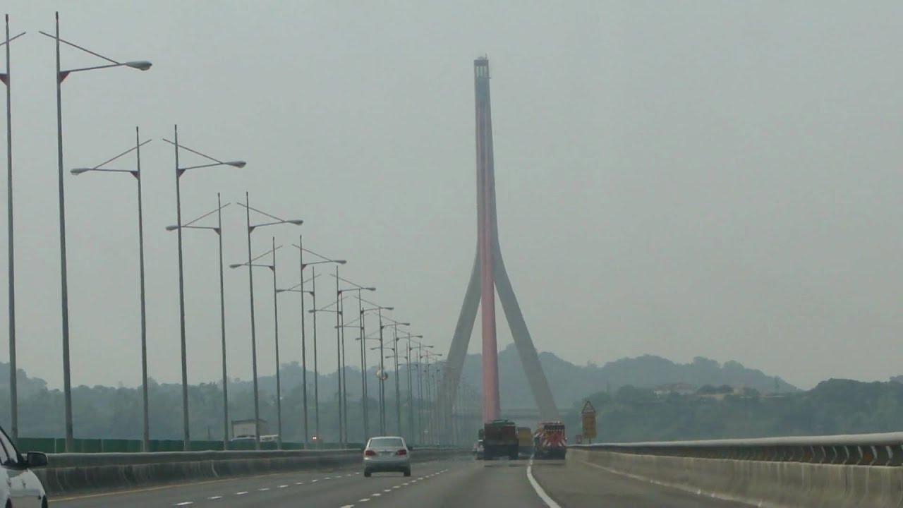 20090908 國道三號福爾摩沙高速公路高屏溪斜張橋(屏東縣往高雄縣方向)
