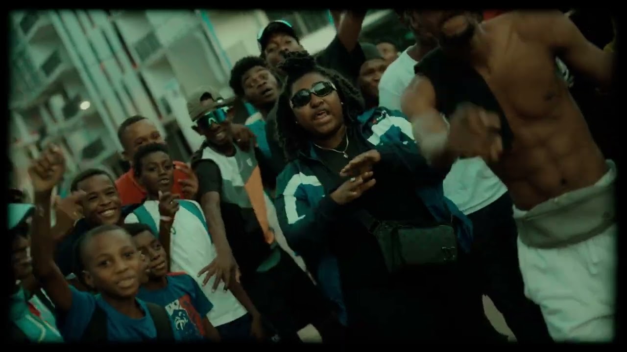 DARVI Feat La Mendosa - Nivak ZOo (Clip Officiel)