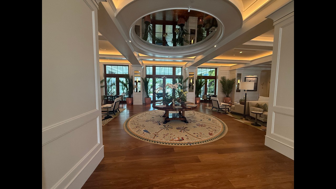 The NEW OLDE NAPLES HOTEL