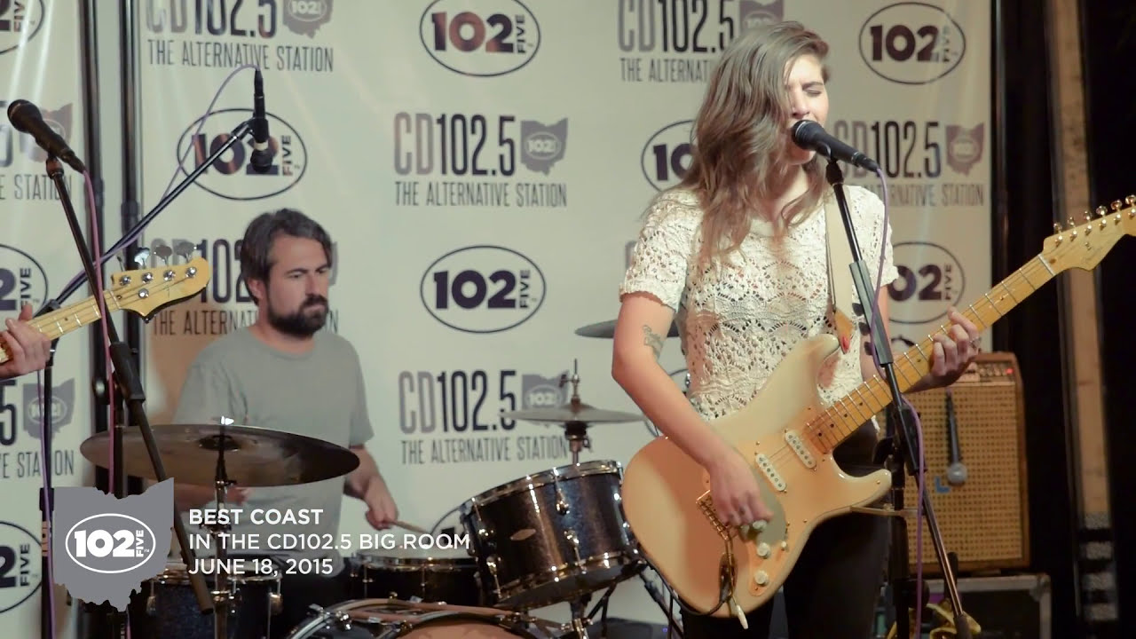 Best Coast - California Nights (Live from The Big Room)