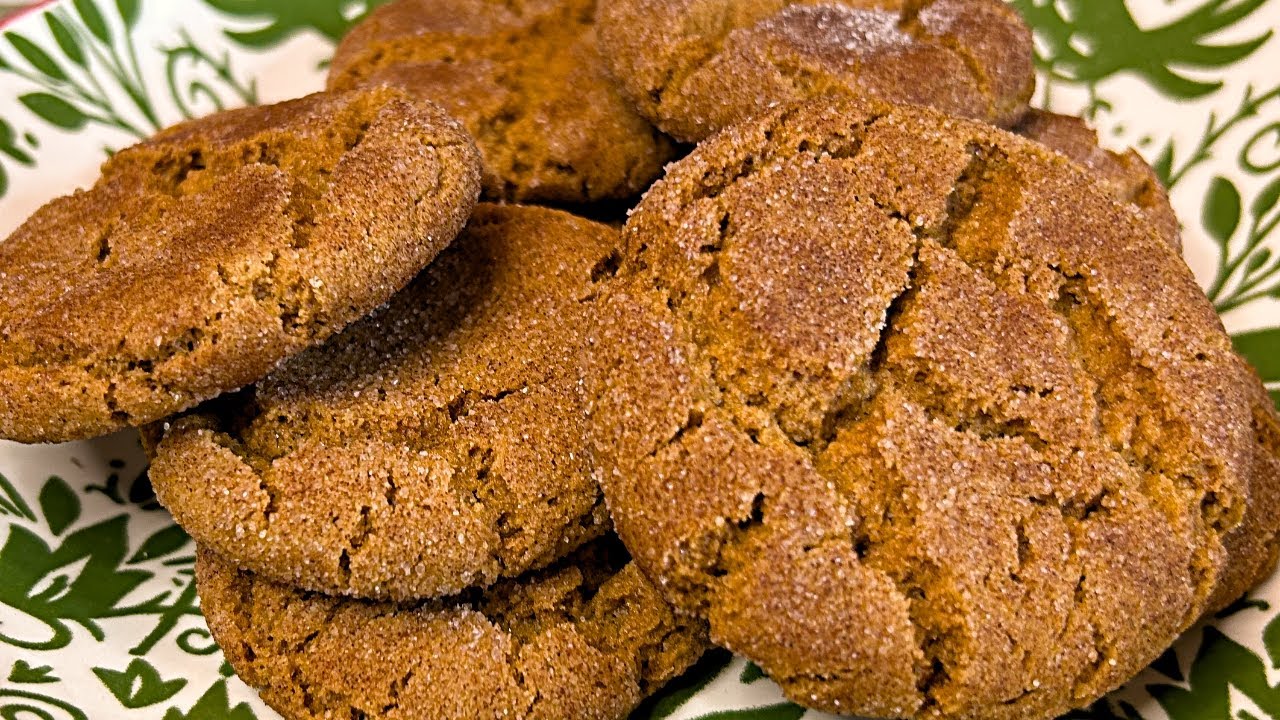 Grandma's Gingersnap Cookies
