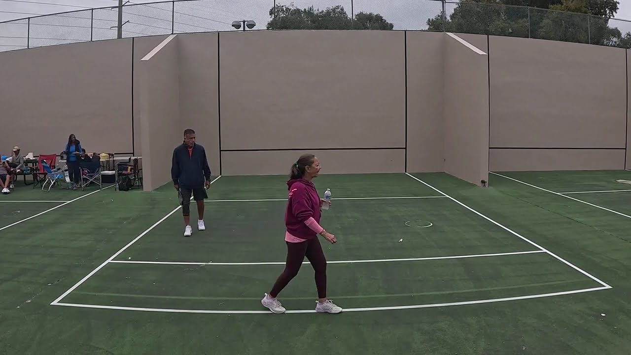 Tony C & James G vs Pito O & Richie M