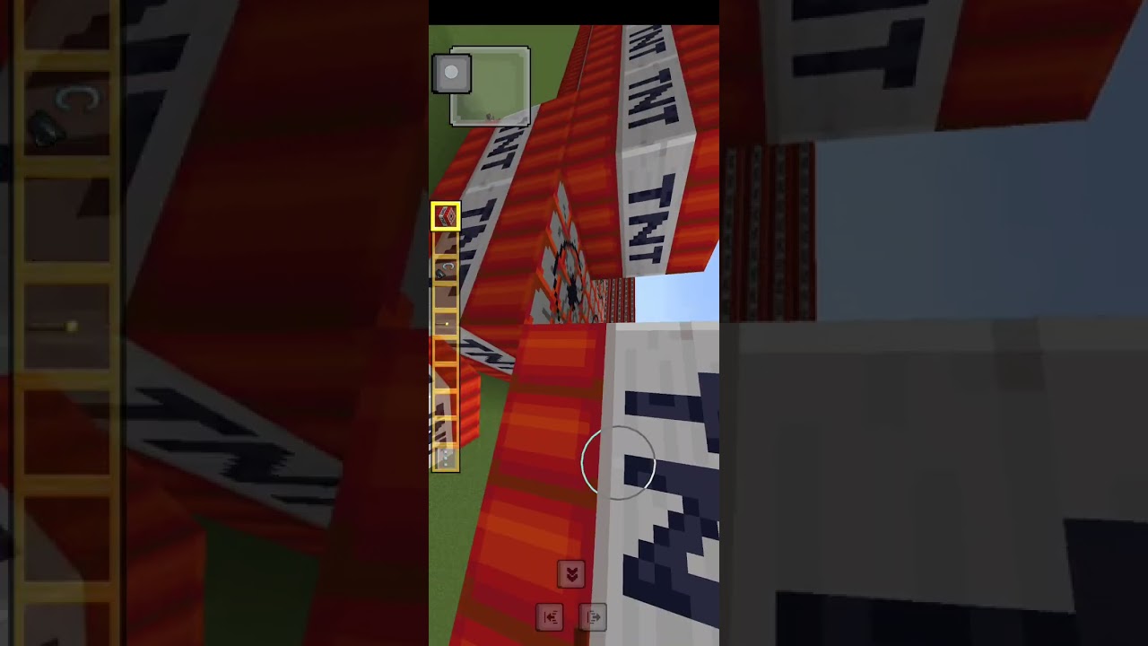 Bizlerle birlikte part 4 Minecraft oynuyor ama kendileri patlatıyoruz