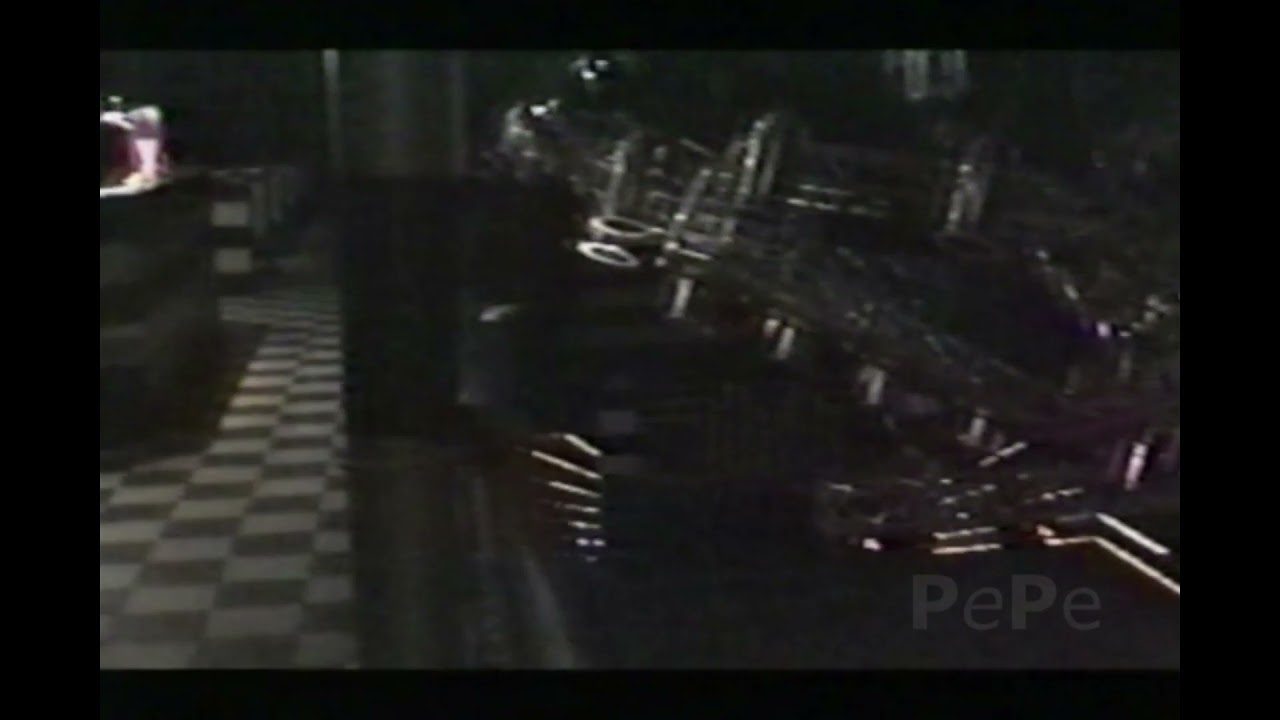 PIRAMIDA Chorzów 4.08.2000   przed imprezą