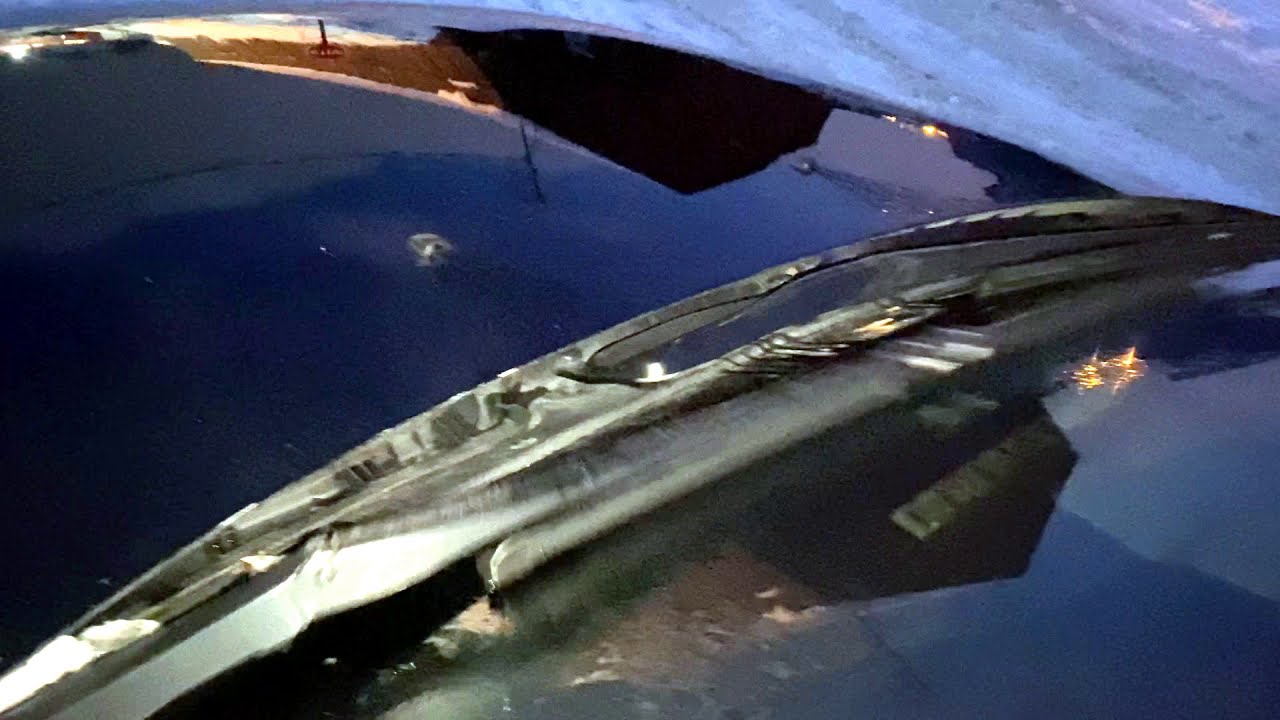 BMW E60 530xi Замена моторчика стеклоомывателя и сброс ошибки тормозов если нет датчиков.