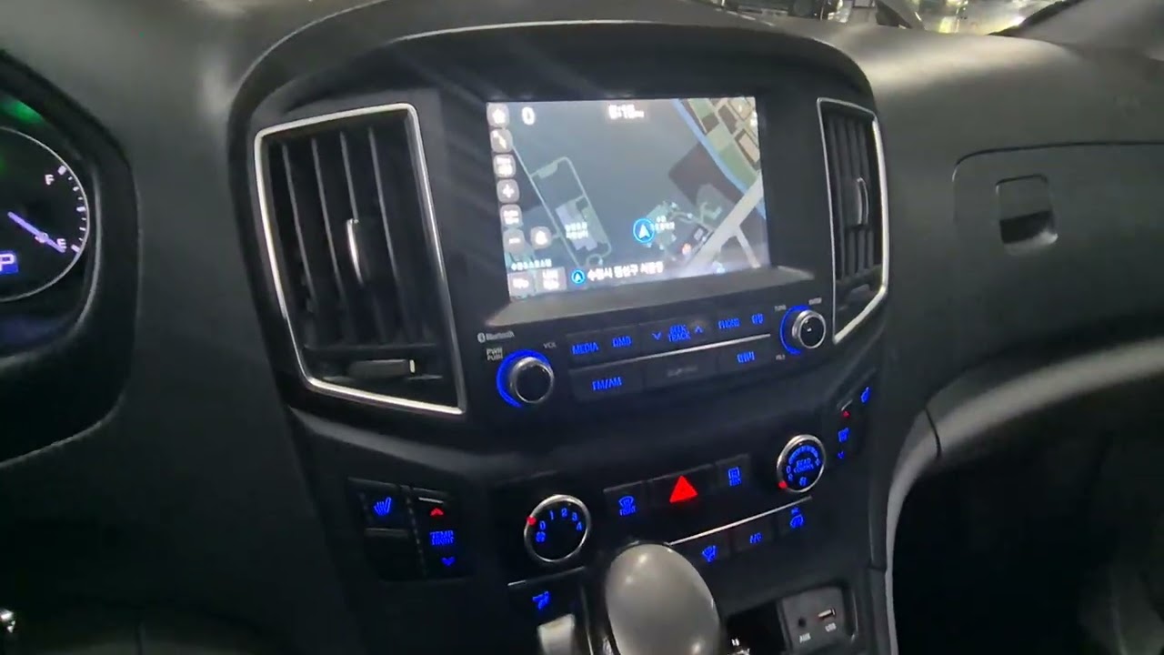 2017  starex 12   4999