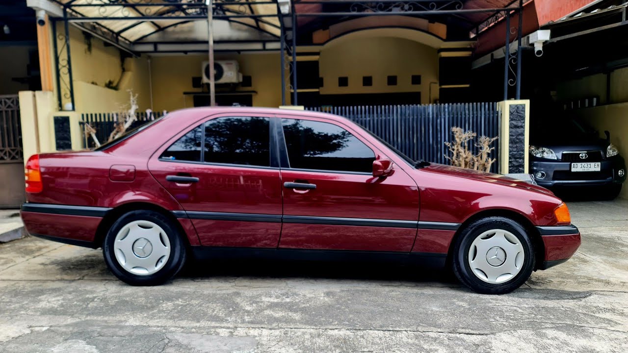 Mercedes Benz W202 C180 1995 || Dijual mobil cakep kilometer rendah..