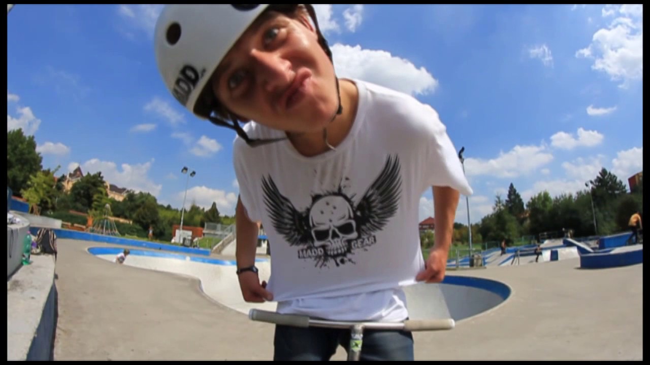 Petr Macháček// MADD GEAR 11'